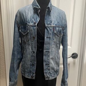 Classic Levi's Blue Denim Jacket Size M